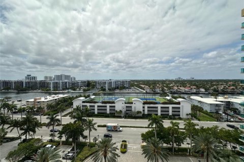 Снять в аренду кондоминиум в Холливуд, Флорида 1 спальня, 69.21м2, № 1924227 - фото 11