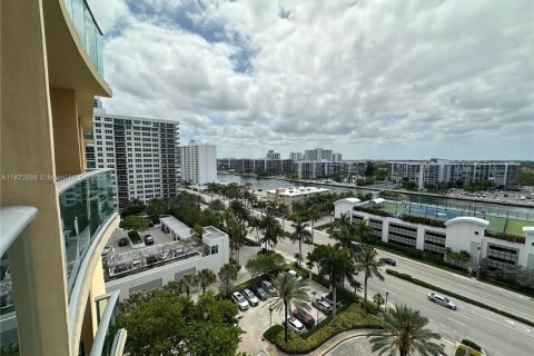 Снять в аренду кондоминиум в Холливуд, Флорида 1 спальня, 69.21м2, № 1924227 - фото 14