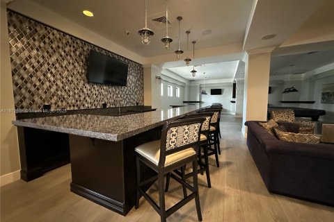 Снять в аренду кондоминиум в Холливуд, Флорида 1 спальня, 69.21м2, № 1924227 - фото 28