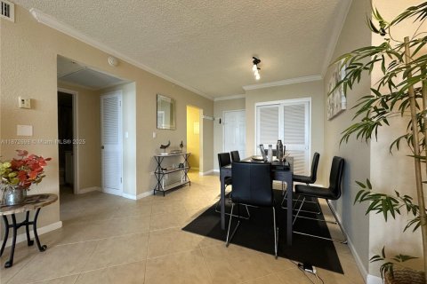 Снять в аренду кондоминиум в Холливуд, Флорида 1 спальня, 69.21м2, № 1924227 - фото 4