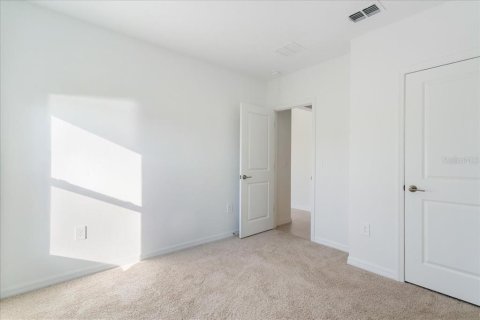 Villa ou maison à louer à Kissimmee, Floride: 5 chambres, 212.47 m2 № 1849708 - photo 16