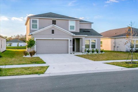 Villa ou maison à louer à Kissimmee, Floride: 5 chambres, 212.47 m2 № 1849708 - photo 1