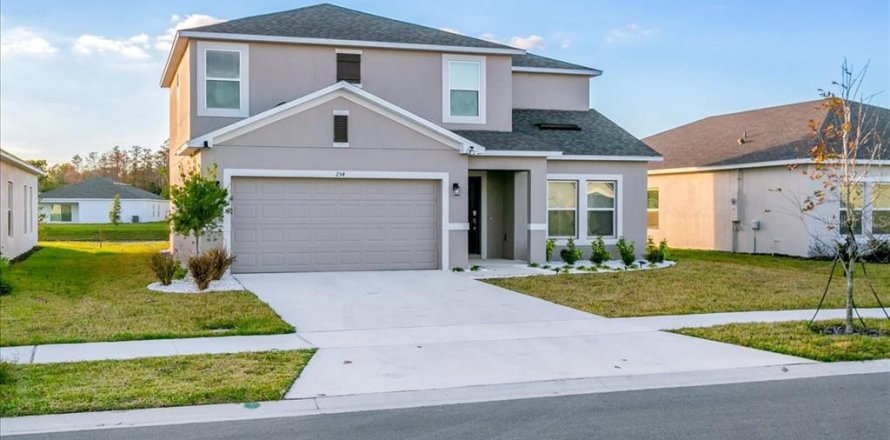 Villa ou maison à Kissimmee, Floride 5 chambres, 212.47 m2 № 1849708