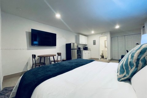 Appartement à louer à Miami, Floride: 27.87 m2 № 1963763 - photo 4