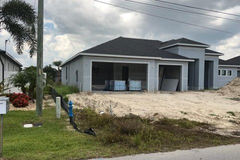 Villa ou maison à vendre à Cape Coral, Floride: 3 chambres, 200.95 m2 № 2219569 - photo 8