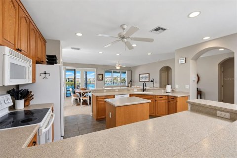 Condominio en venta en Punta Gorda, Florida, 3 dormitorios, 195 m2 № 2430591 - foto 22