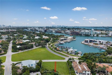 Land in Bal Harbour, Florida № 2053428 - photo 3