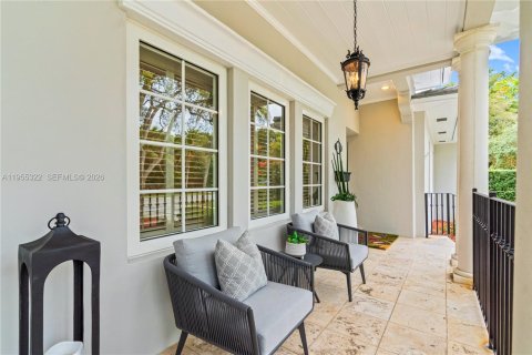 Casa en venta en Coral Gables, Florida, 4 dormitorios, 269.97 m2 № 2010767 - foto 25