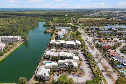 Купить кондоминиум в Катлер-Бей, Флорида 2 спальни, 110.74м2, № 1991746 - фото 17