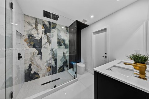 Купить виллу или дом в Холливуд, Флорида 4 спальни, 203.55м2, № 1997599 - фото 24