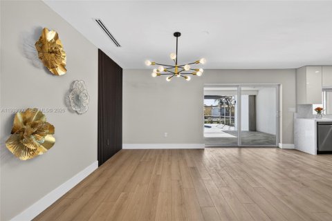 Купить виллу или дом в Холливуд, Флорида 4 спальни, 203.55м2, № 1997599 - фото 11