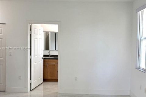 Copropriété à louer à Miramar, Floride: 2 chambres, 99.22 m2 № 2032463 - photo 21