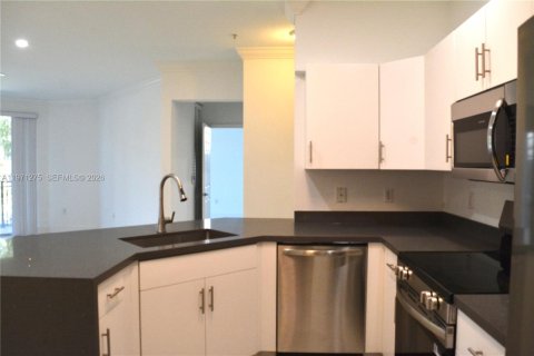 Copropriété à louer à Miramar, Floride: 2 chambres, 99.22 m2 № 2032463 - photo 4