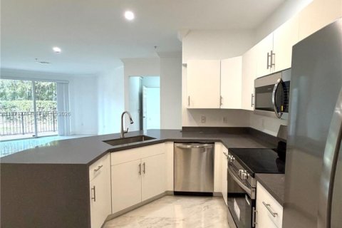 Copropriété à louer à Miramar, Floride: 2 chambres, 99.22 m2 № 2032463 - photo 5