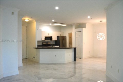 Condo in Miramar, Florida, 2 bedrooms  № 2032463