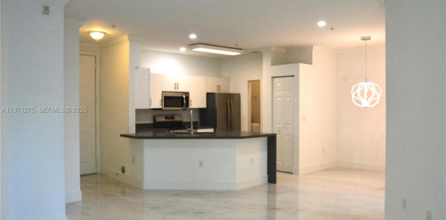 Condo à Miramar, Floride, 2 chambres  № 2032463