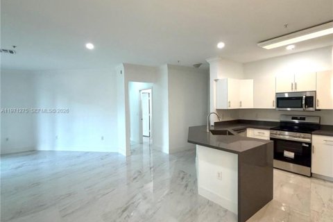 Copropriété à louer à Miramar, Floride: 2 chambres, 99.22 m2 № 2032463 - photo 11