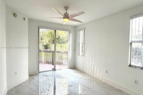 Copropriété à louer à Miramar, Floride: 2 chambres, 99.22 m2 № 2032463 - photo 29