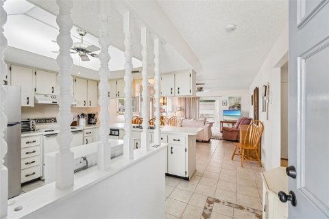 Condominio en venta en Hudson, Florida, 2 dormitorios, 95.6 m2 № 2101163 - foto 7