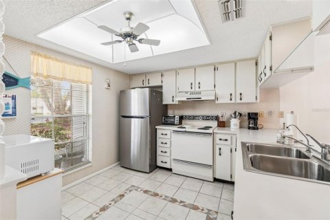 Condominio en venta en Hudson, Florida, 2 dormitorios, 95.6 m2 № 2101163 - foto 11