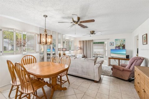 Condominio en venta en Hudson, Florida, 2 dormitorios, 95.6 m2 № 2101163 - foto 17