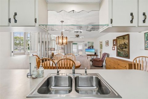 Condominio en venta en Hudson, Florida, 2 dormitorios, 95.6 m2 № 2101163 - foto 14