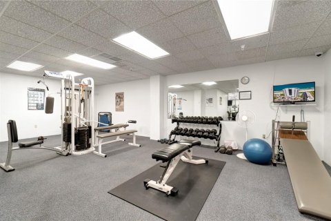Condo in Daytona Beach Shores, Florida, 2 bedrooms  № 2324037 - photo 30