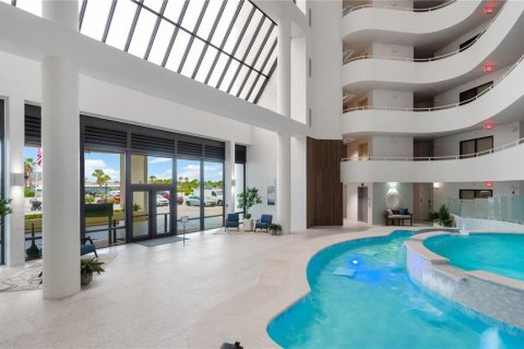 Condo in Daytona Beach Shores, Florida, 2 bedrooms  № 2324037 - photo 23