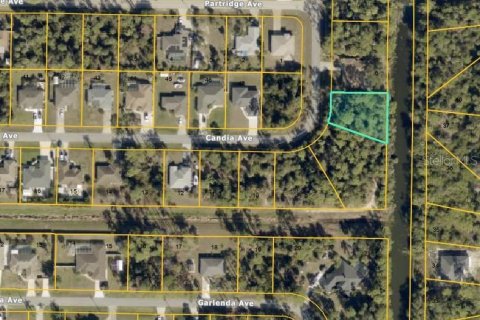Terreno en venta en North Port, Florida № 2197993 - foto 3