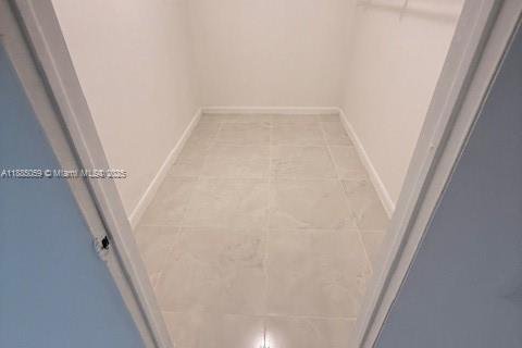 Condo in Oakland Park, Florida, 2 bedrooms  № 1930530 - photo 28