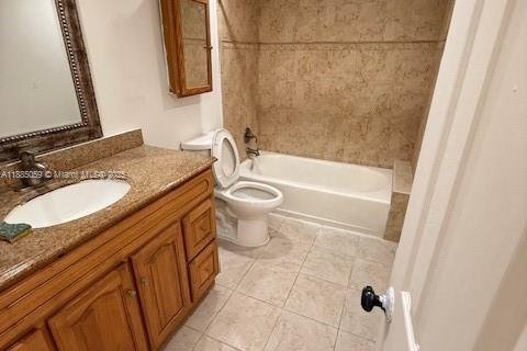 Condo in Oakland Park, Florida, 2 bedrooms  № 1930530 - photo 16