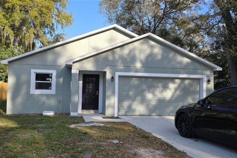 Villa ou maison à vendre à Lakeland, Floride: 3 chambres, 138.15 m2 № 1547764 - photo 1