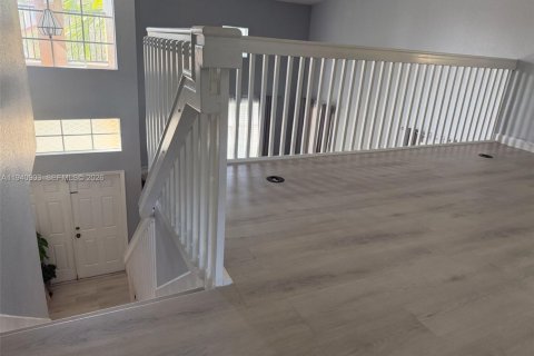 Villa ou maison à louer à Cutler Bay, Floride: 5 chambres, 266.54 m2 № 1998050 - photo 13