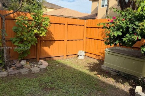 Villa ou maison à louer à Cutler Bay, Floride: 5 chambres, 266.54 m2 № 1998050 - photo 19