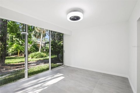Condominio en venta en Sarasota, Florida, 2 dormitorios, 109.25 m2 № 1902736 - foto 10