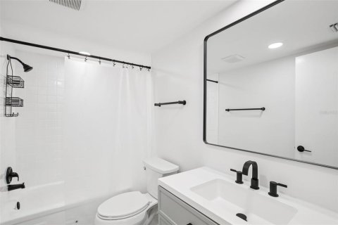 Condominio en venta en Sarasota, Florida, 2 dormitorios, 109.25 m2 № 1902736 - foto 12