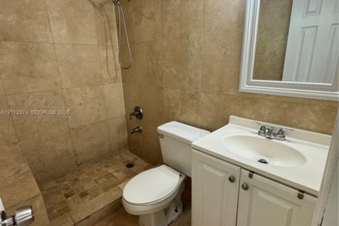 Villa ou maison à vendre à Miami Gardens, Floride: 2 chambres, 84.73 m2 № 2432548 - photo 10