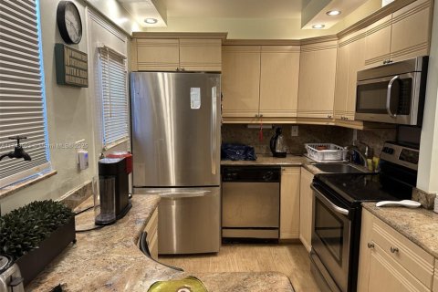 Condominio en venta en Aventura, Florida, 2 dormitorios, 100.61 m2 № 1862989 - foto 11