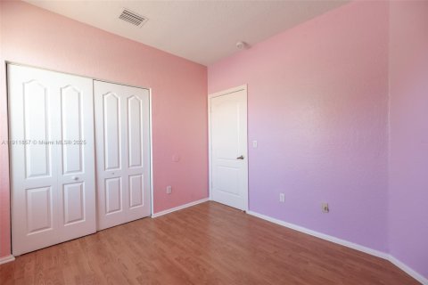 Villa ou maison à louer à Homestead, Floride: 5 chambres, 232.26 m2 № 1966803 - photo 29