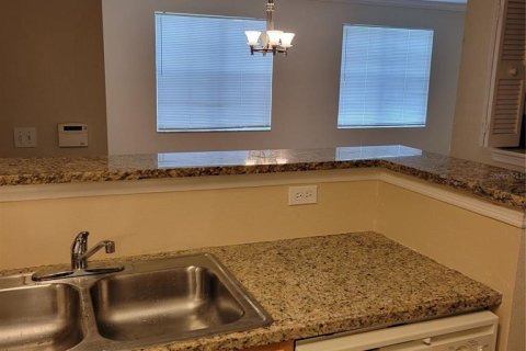 Condo in Sarasota, Florida, 1 bedroom  № 1781031 - photo 6