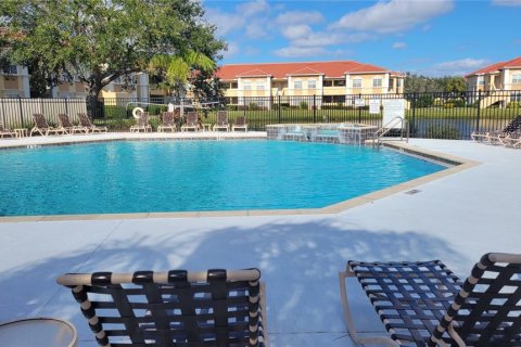 Condo in Sarasota, Florida, 1 bedroom  № 1781031 - photo 21
