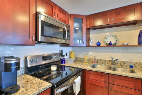 Copropriété à vendre à Daytona Beach, Floride: 2 chambres, 110.65 m2 № 1647981 - photo 5