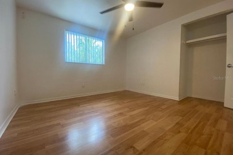 House in Pinellas Park, Florida 2 bedrooms, 134.15 sq.m. № 1803793 - photo 28