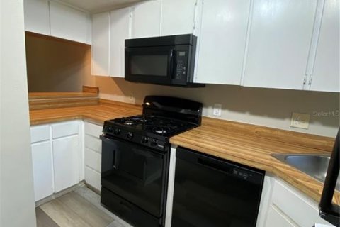 Condo in Winter Haven, Florida, 2 bedrooms  № 1807303 - photo 24