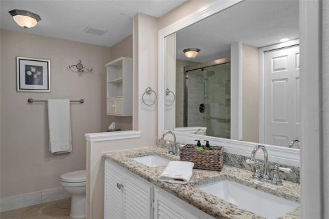 Condo in Oldsmar, Florida, 2 bedrooms  № 1817244 - photo 24