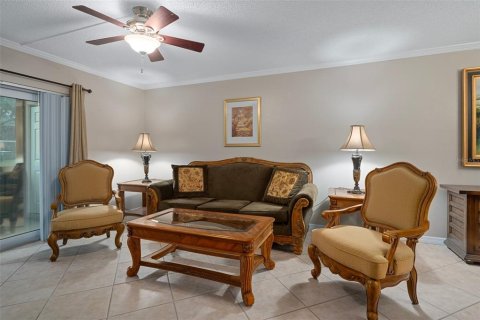 Condo in Oldsmar, Florida, 2 bedrooms  № 1817244 - photo 8