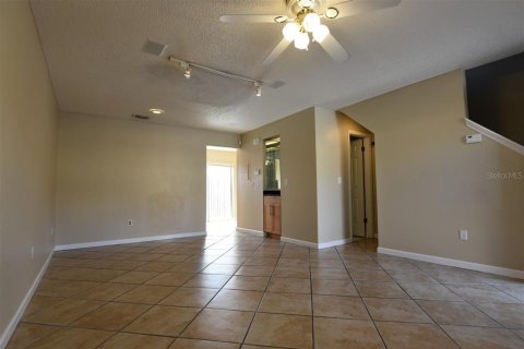 Townhouse in Winter Park, Florida 2 bedrooms, 95.78 sq.m. № 2239145 - photo 2