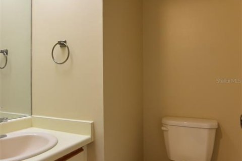 Townhouse in Winter Park, Florida 2 bedrooms, 95.78 sq.m. № 2239145 - photo 9