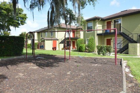 Townhouse in Winter Park, Florida 2 bedrooms, 95.78 sq.m. № 2239145 - photo 22