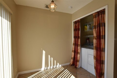 Townhouse in Winter Park, Florida 2 bedrooms, 95.78 sq.m. № 2239145 - photo 8